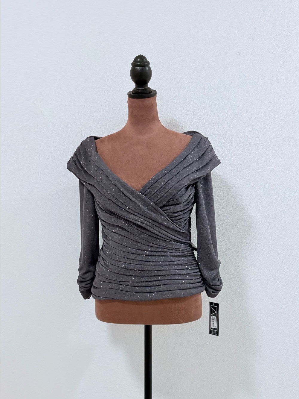 Alex Evenings Gunmetal Gray Sparkly Ruched 3/4 Sleeve Top (Size S)